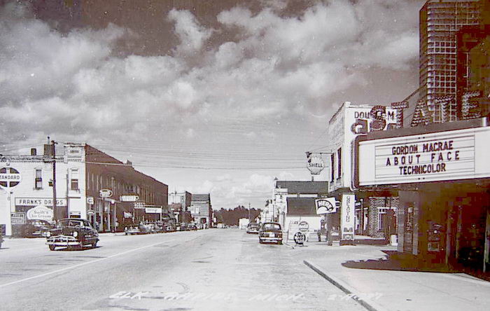 Elk Rapids Cinema - Old Postcard Photo Of The State